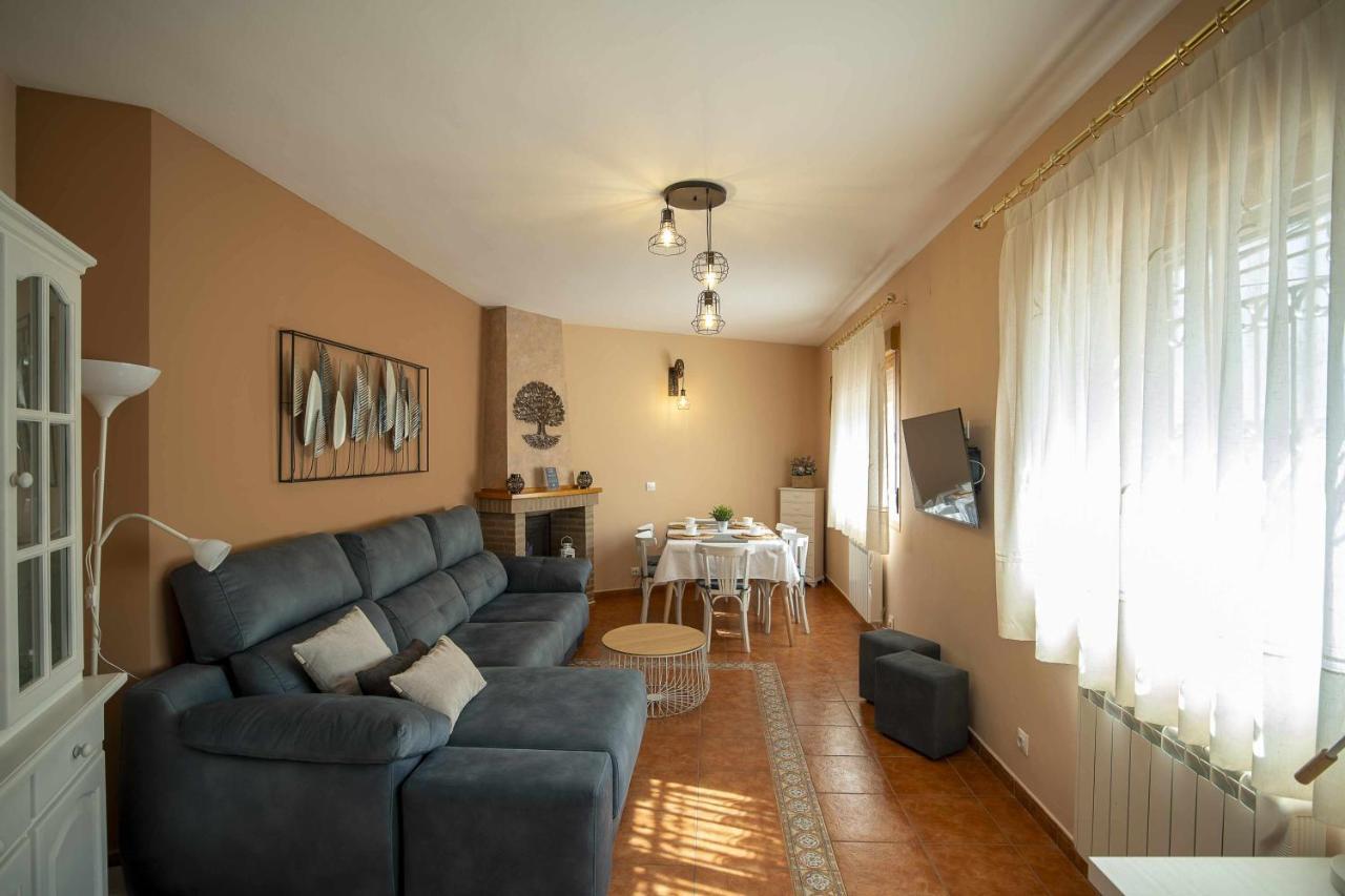 Casa Rural La Posada Del 42 Карраскалехо Экстерьер фото