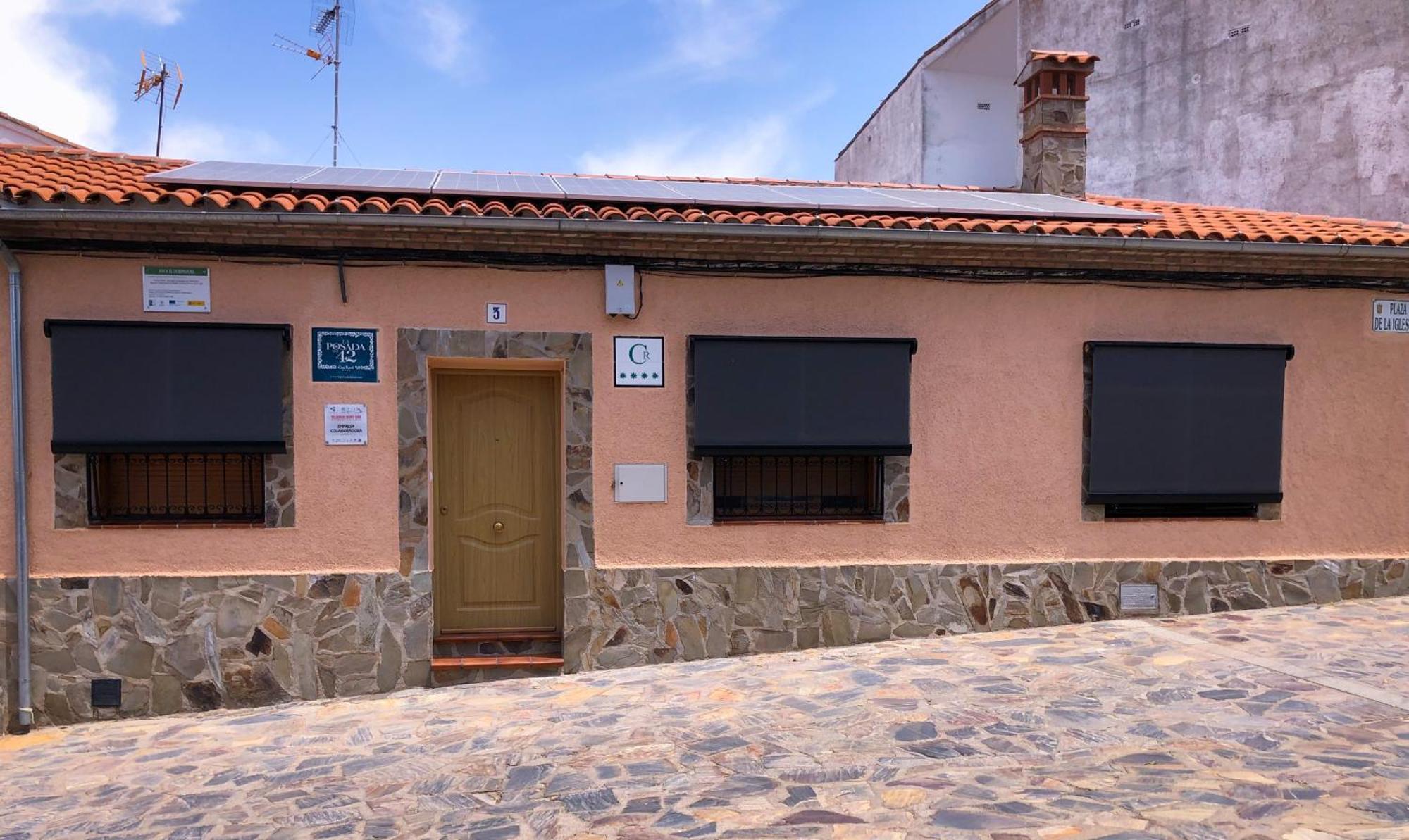 Casa Rural La Posada Del 42 Карраскалехо Экстерьер фото